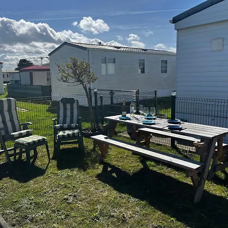 Luxe Stacaravan Albatros - 51 *